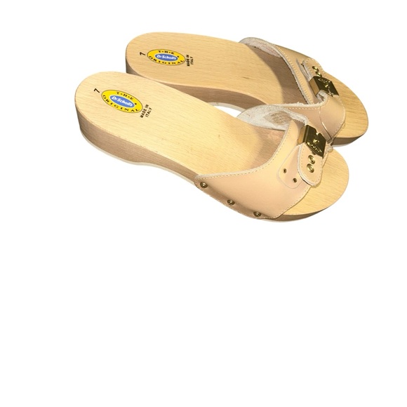 𝅺Dr. Scholl’s original tan leather wooden sandals size 7 slip on - Picture 1 of 4